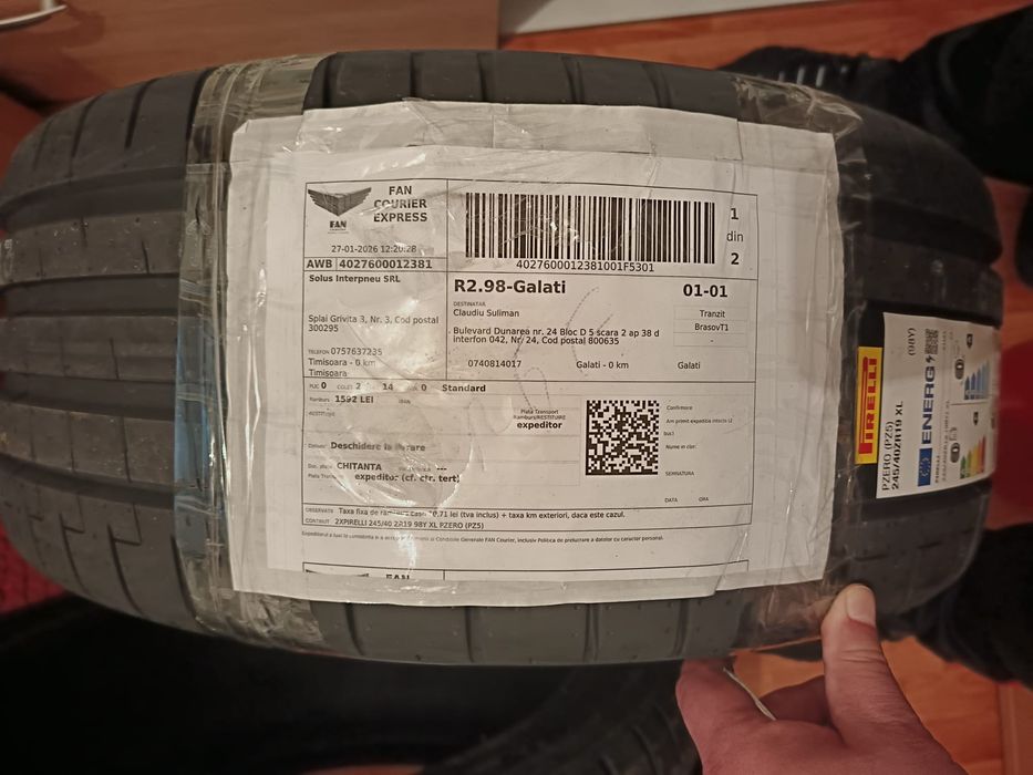 Vând set anvelope de vară 0 km Pirelli