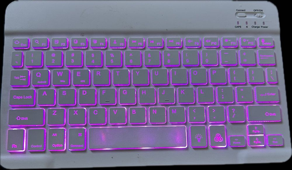 Безжична клавиатура за таблет