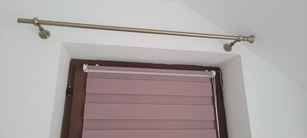 Perdele camera fetita