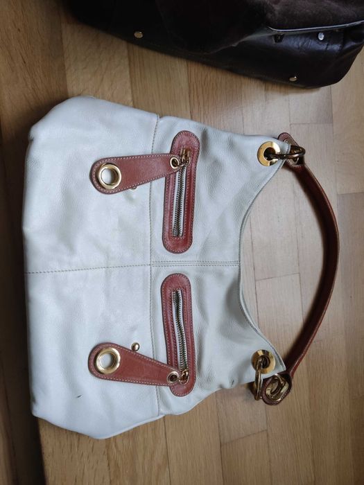 Продавам дамски чанти естествена кожа