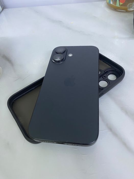Iphone 16 128G черный