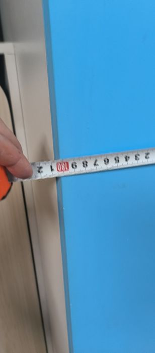 Шкаф 2 секции в хорошем состоянии