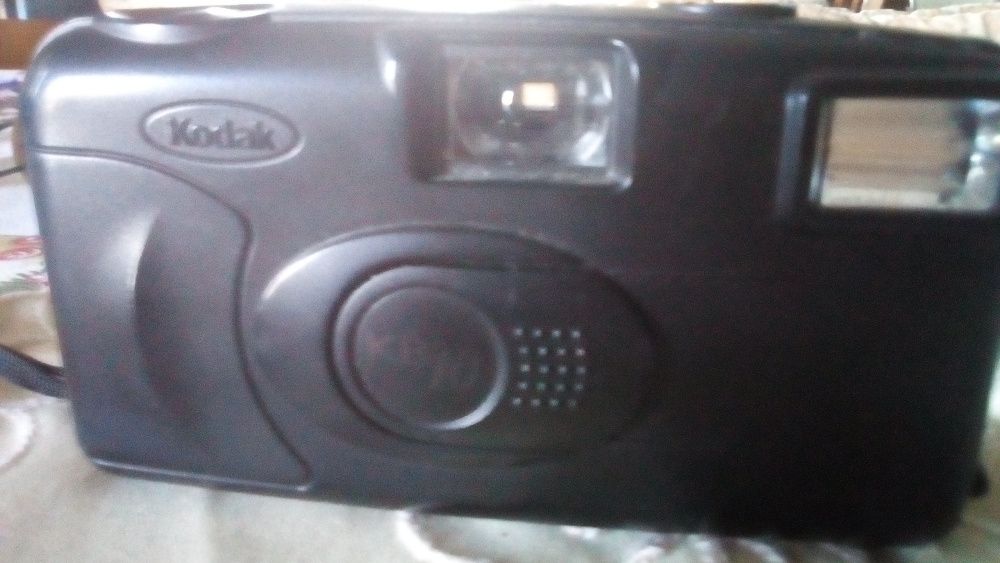 продавам фотоапарат Кодак