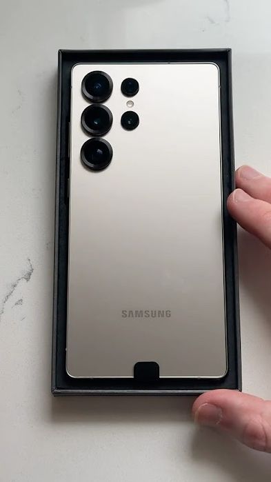 Samsung  Galaxy S25 Ultra 512gb В отличном состоянии  ю