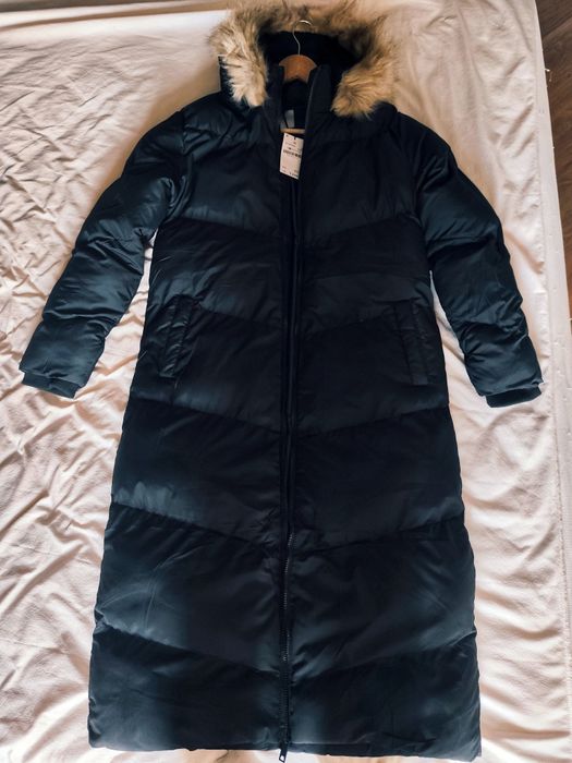 Дамско дълго зимно яке