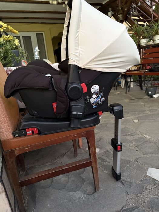 Carut 3 in 1 cu baza isofix