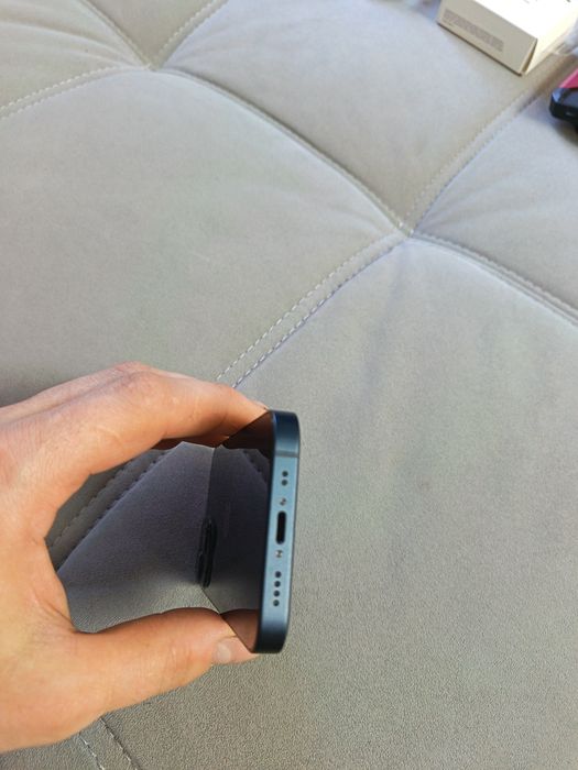 Продам телефон Айфон