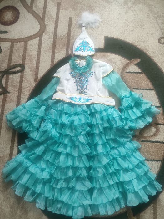 Продам национальое платье.