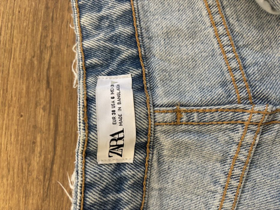 Дамски къси панталони ZARA