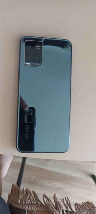 Продам смартфон vivoY33s