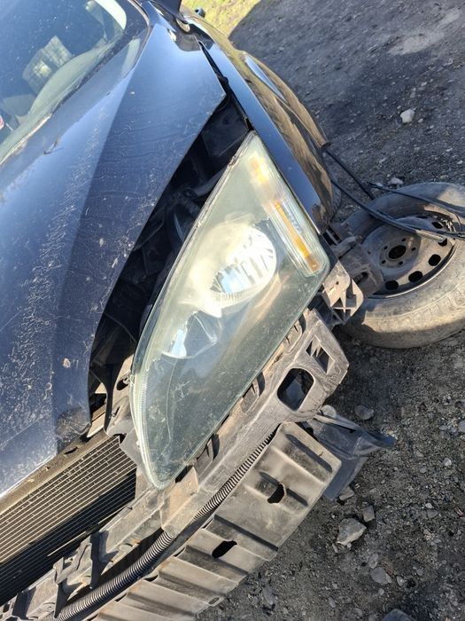 Vand intaritura bara  tragher faruri capota radiatoare ford focus 2 mo