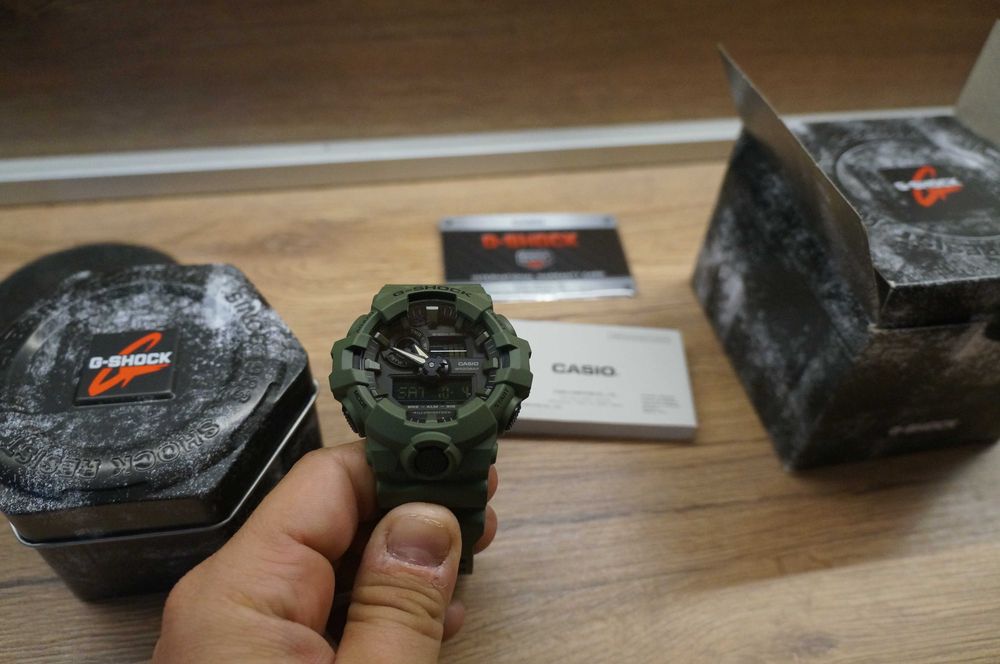 Casio G-SHOCK GA-700UC