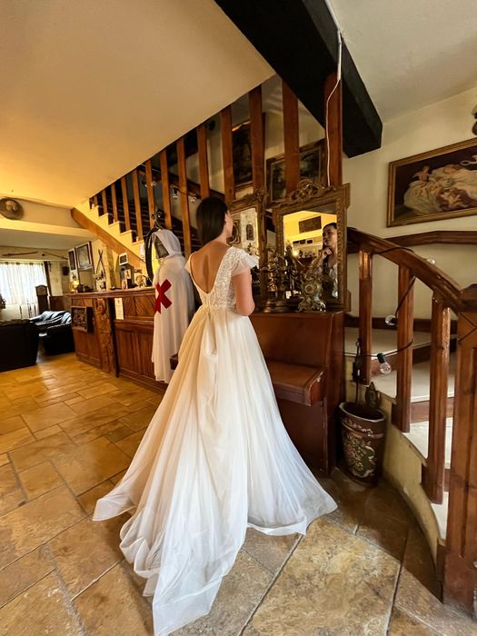 Vand rochie de mireasa