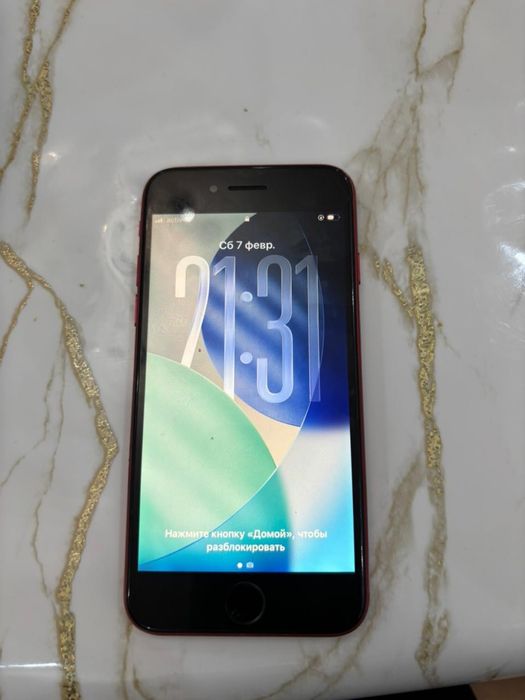 iPhone SE 64GB  АКБ: 100% iOS: 26.1