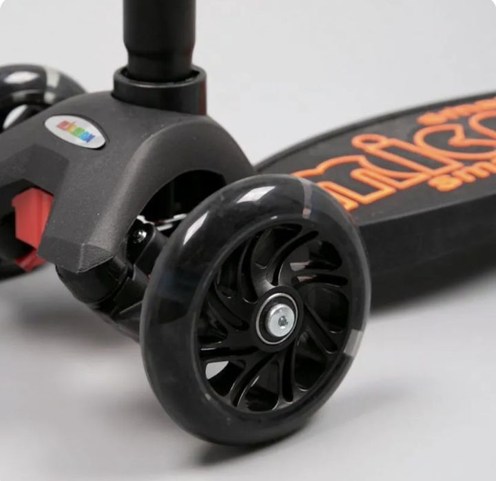 Самокат 3х колесный