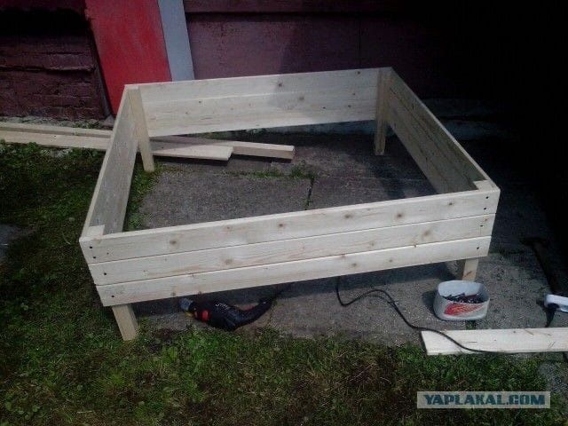 Детская песочница с крышкой