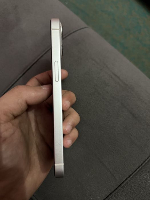 Айфон 13 сатылады