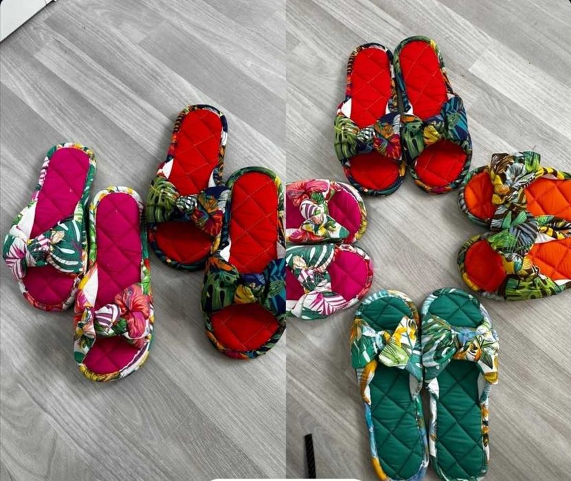 Пижамы, тапочки,