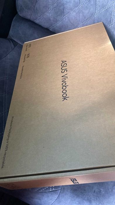 Продаётся стильный ноутбук ASUS VivoBook