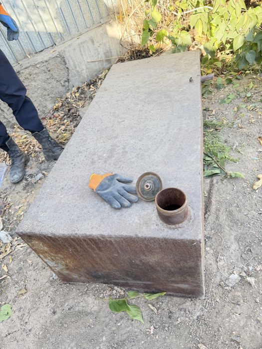 Продам Топливный бак