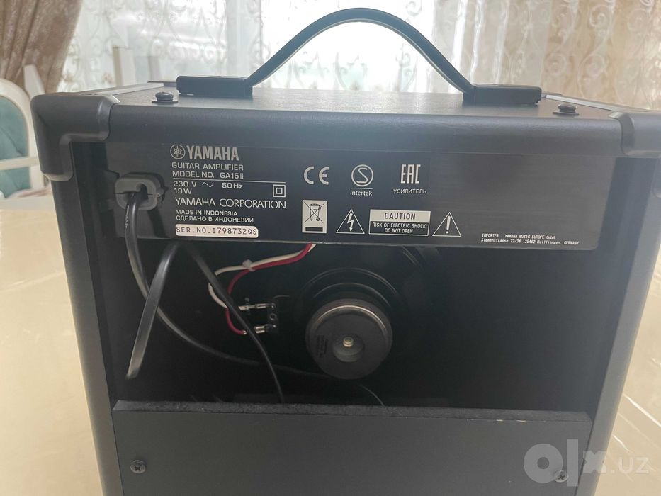Гитарный комбоусилитель YAMAHA GA 15II