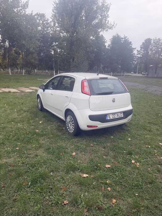 FIAT Punto 2012 — imagine 3