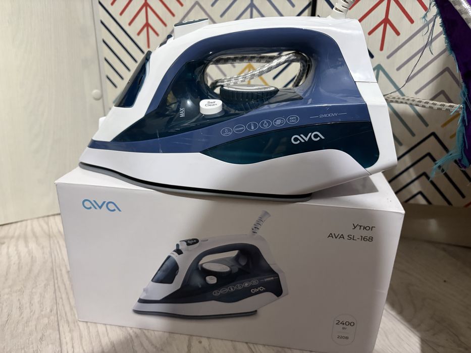 Продам Утюг новый