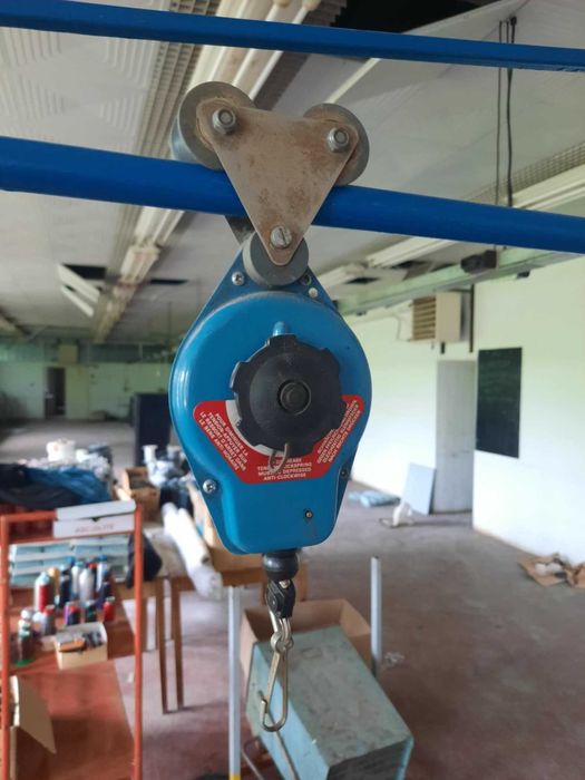 Две гладачни маси за крайно гладене, трифазни