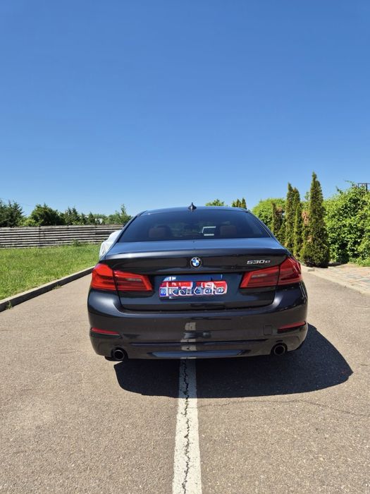 Bmw 530e 2017 faruri led