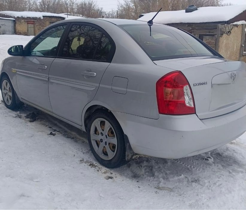 Продам срочно автомобиль