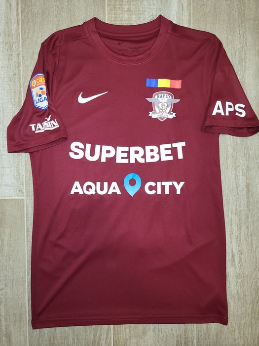 Tricouri Rapid Bucuresti Superliga de joc