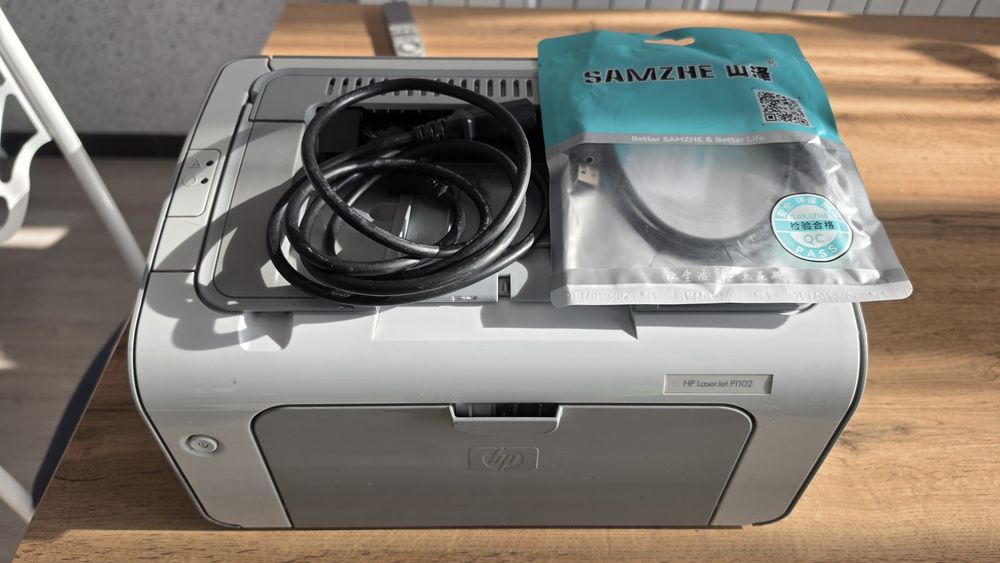 Принтер HP LaserJet P1102 / Обслужен / Заправленный картридж