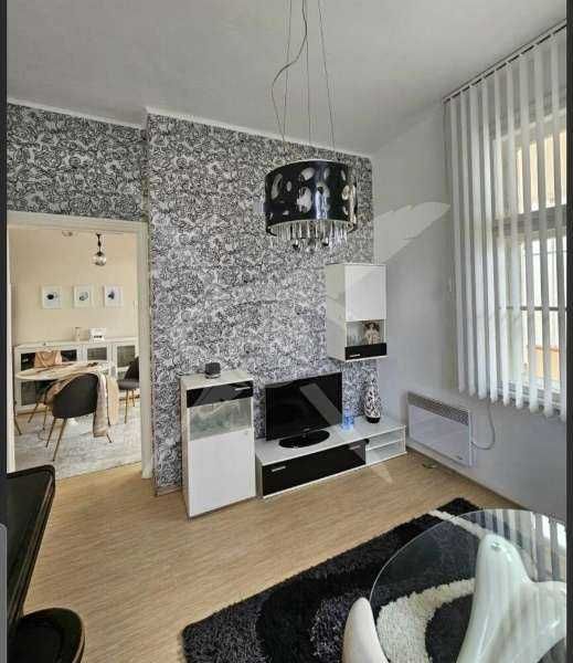 Етаж от къща - центъра на гр. Пловдив - 11805721