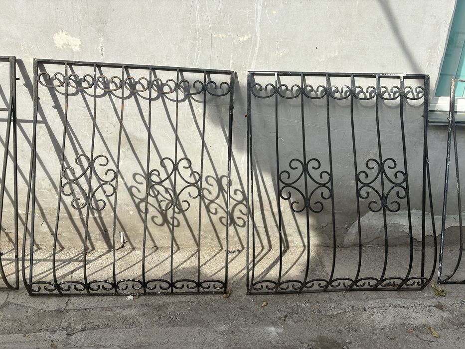 Продам решетки на окна