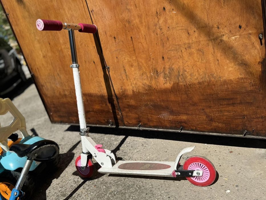 Детски играчки различни модели