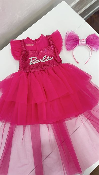 Нарядное платье фуксия