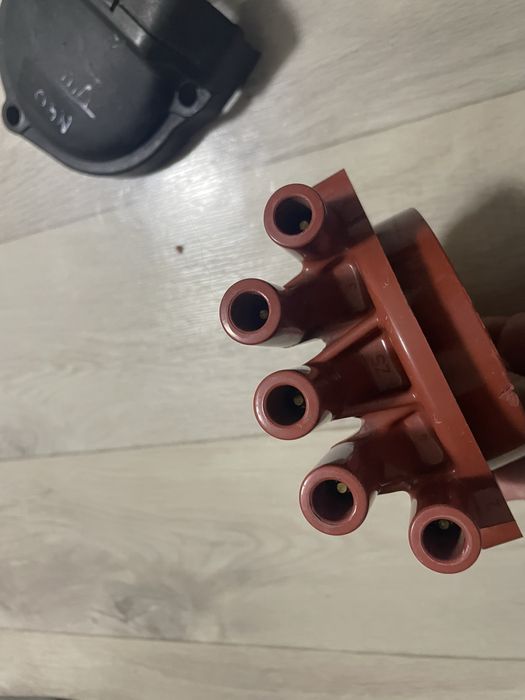 Крышки трамблера бмв е34 е36 м40