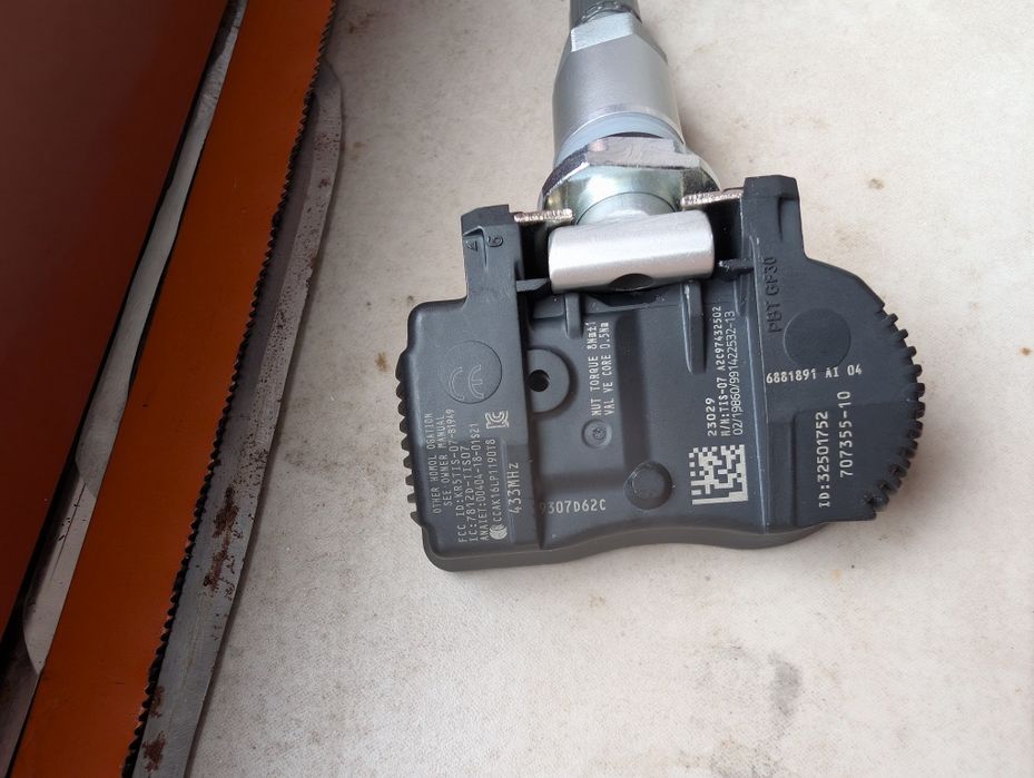 Сензор за директно следене на налягането в гумите