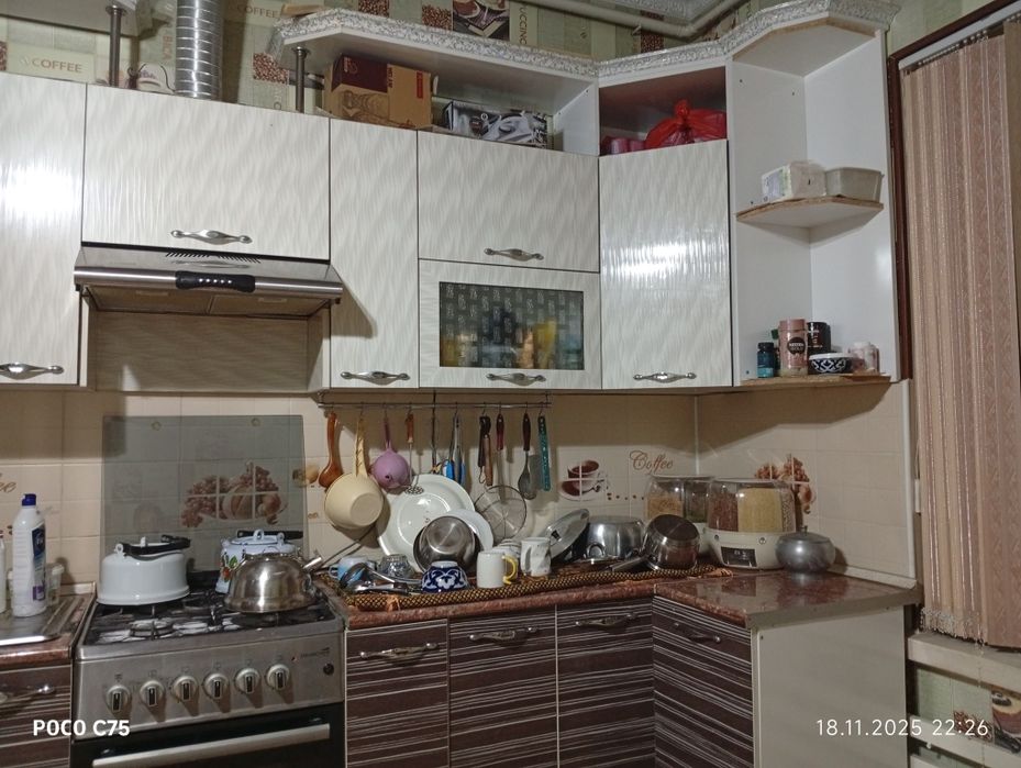 кухонная мебель окрыловая