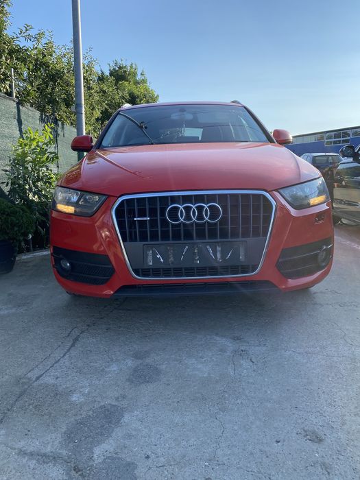 Stop stânga Audi Q3 2014