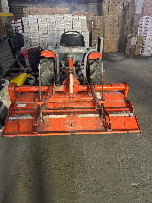 Продам японский мини-трактор Kubota
