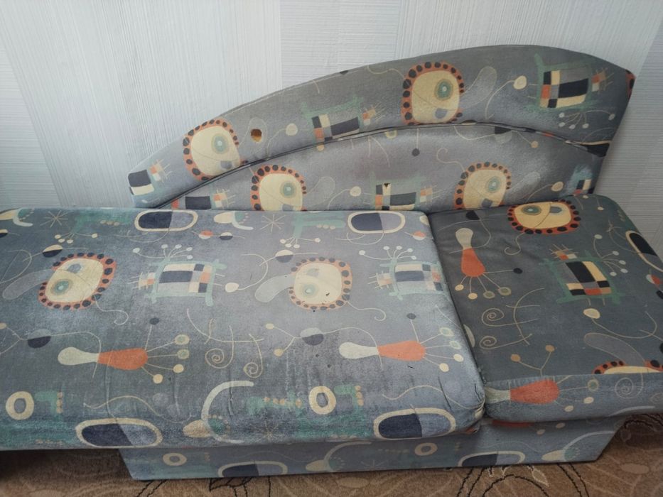 Отдам диван бесплатно, самовывоз