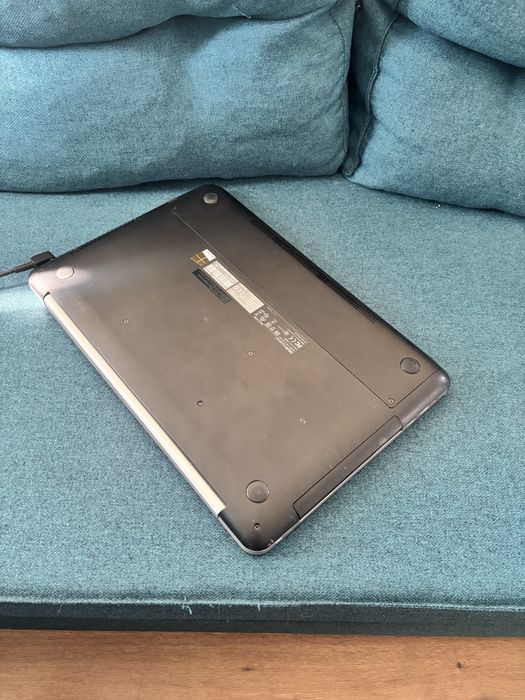 Asus Light gaming• i7-6700HQ• 12gb ram Ddr4• SSD 256gb• GTX 950