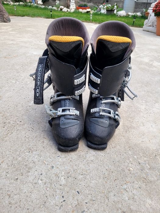 Clăpari de vânzare