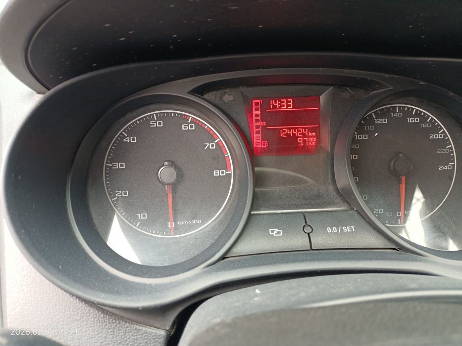 Vând Seat Ibiza 6j