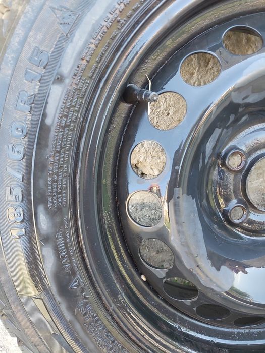 Anvelope Michelin alpin185.60.R15