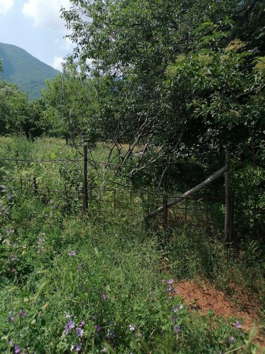 Продава парцел гр. Враца, кв. Бистрец