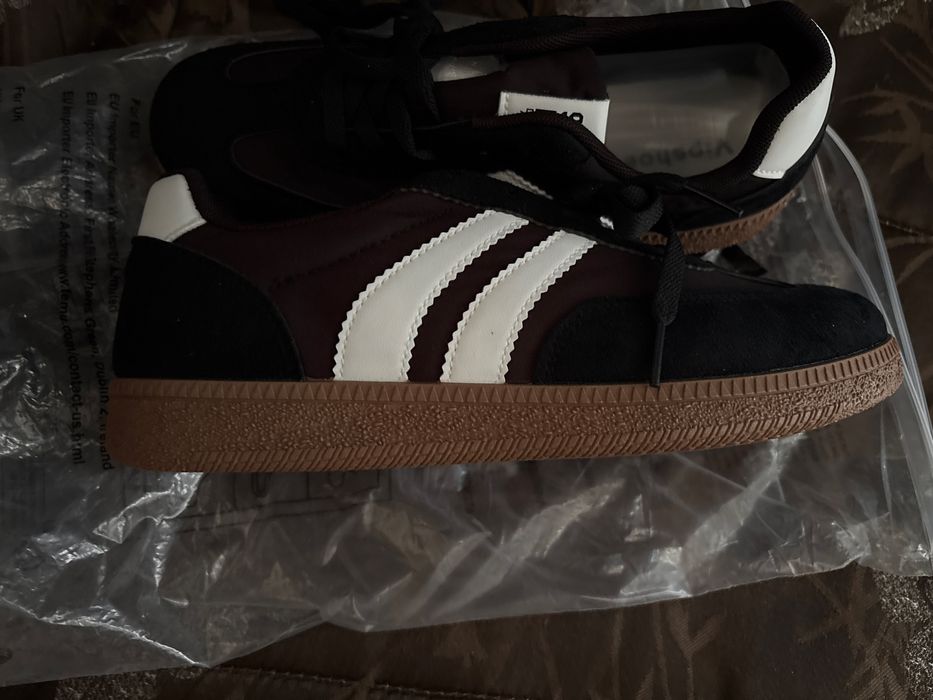 Продам новые кросовки рр 40-41