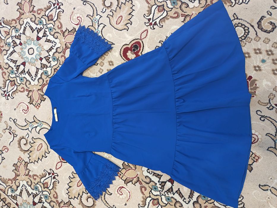 Продам платье 42р, новый, одевала один раз,