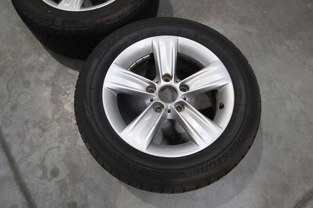 Джанти с гуми БМВ 16 цола style 391 F30 F31 F32 F36 с гуми Бриджстоун